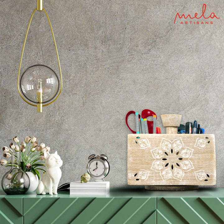 Decorative Wooden Spinning Pen Holder in Whitewash