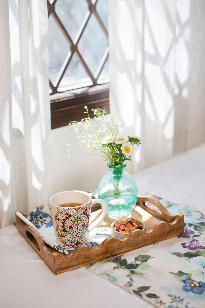 Handcarved Mangowood Tray with Scalloped Edges