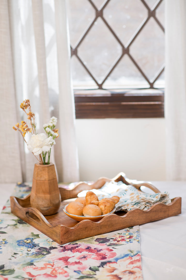Handcarved Mangowood Tray with Scalloped Edges