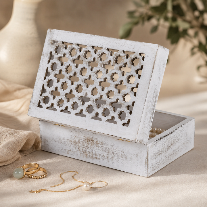 Trellis Mango Wood Box – Distressed White Finish
