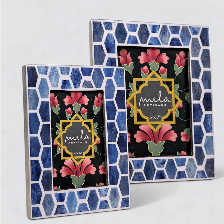 Set of two photo frames in 4x6 and 5x7 sizes from Gramercy collection
