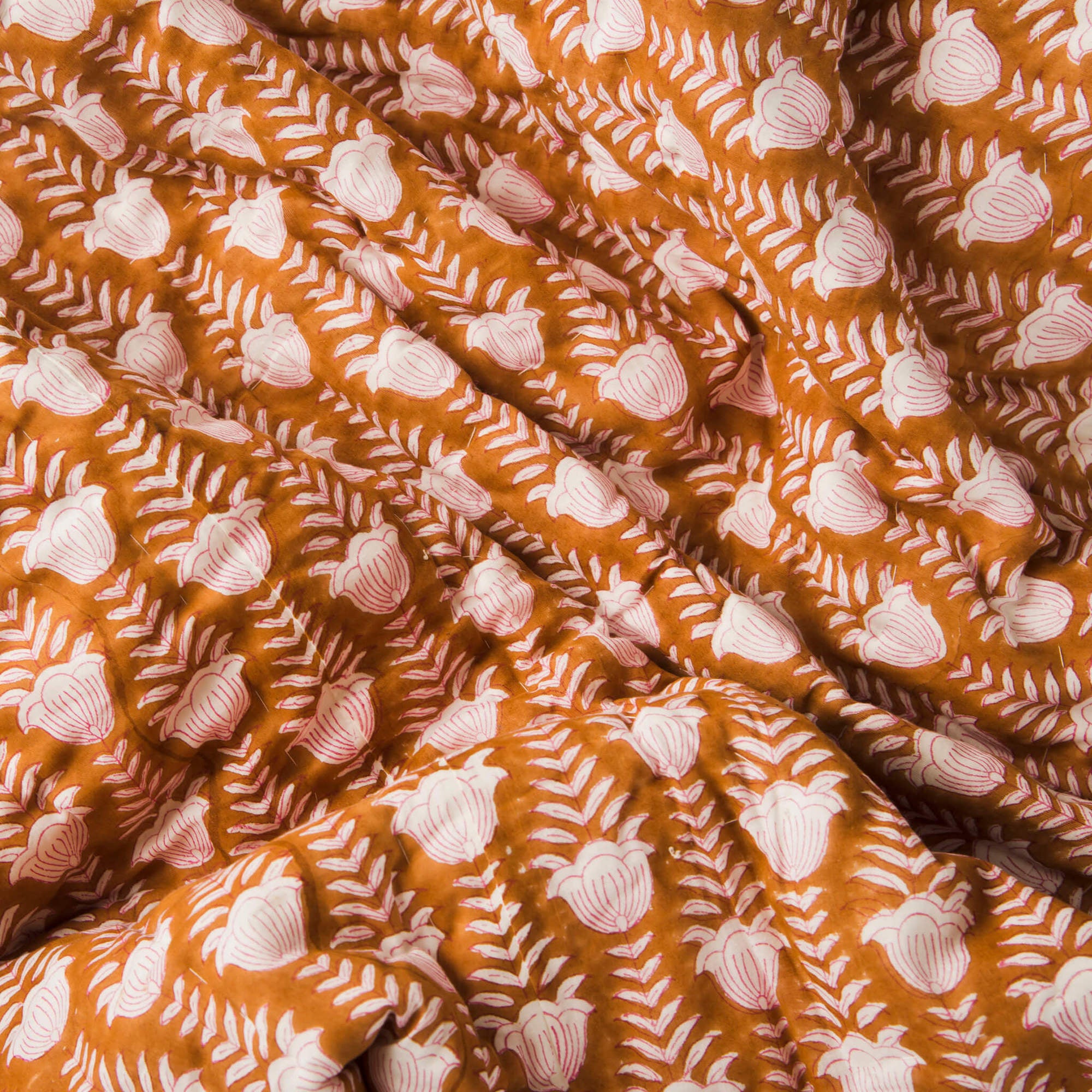 Tulip Cotton Handcrafted Throw - Thumbnail 2