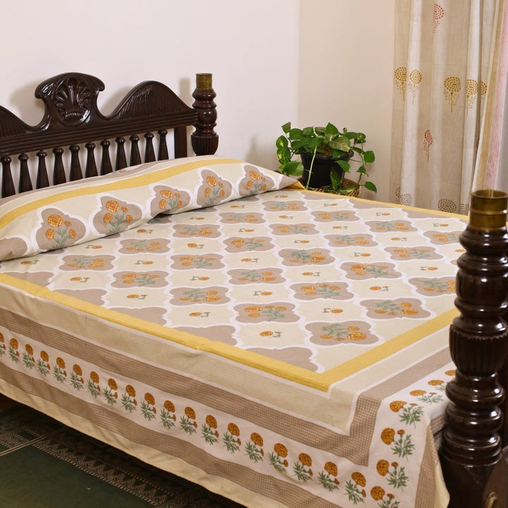 Marigold Bedcover (60" x 90")