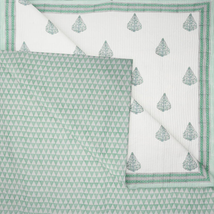 Fine Cotton Quilted and Reversible Double Bed Cover