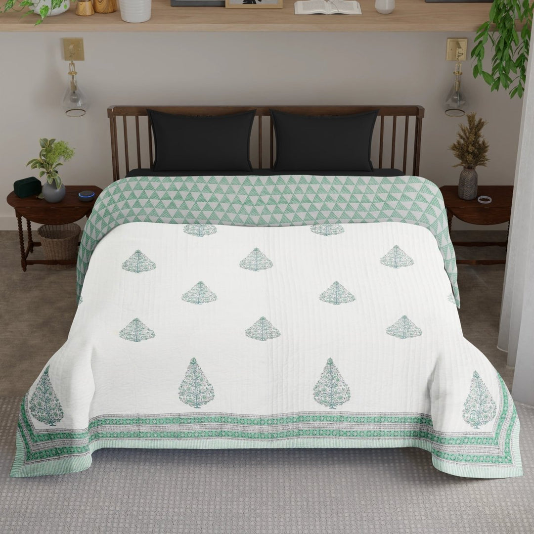 Fine Cotton Quilted and Reversible Double Bed Cover